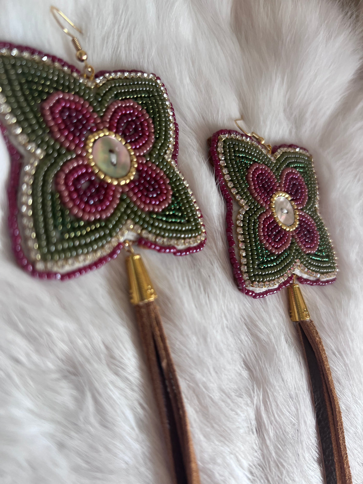 Large tassel floral